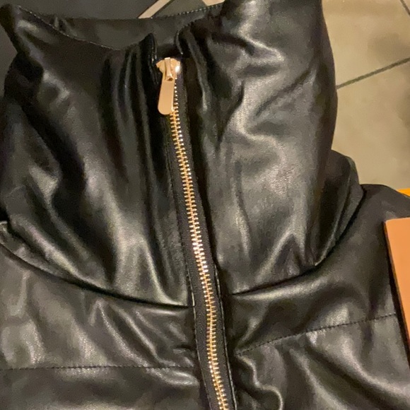 CI SONO OUTERWEAR Faux Fur Faux Leather Black Vest in Size 1X, NWT - Picture 12 of 15